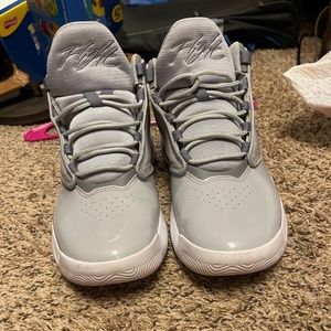 Nike Jordan Max Aura 4